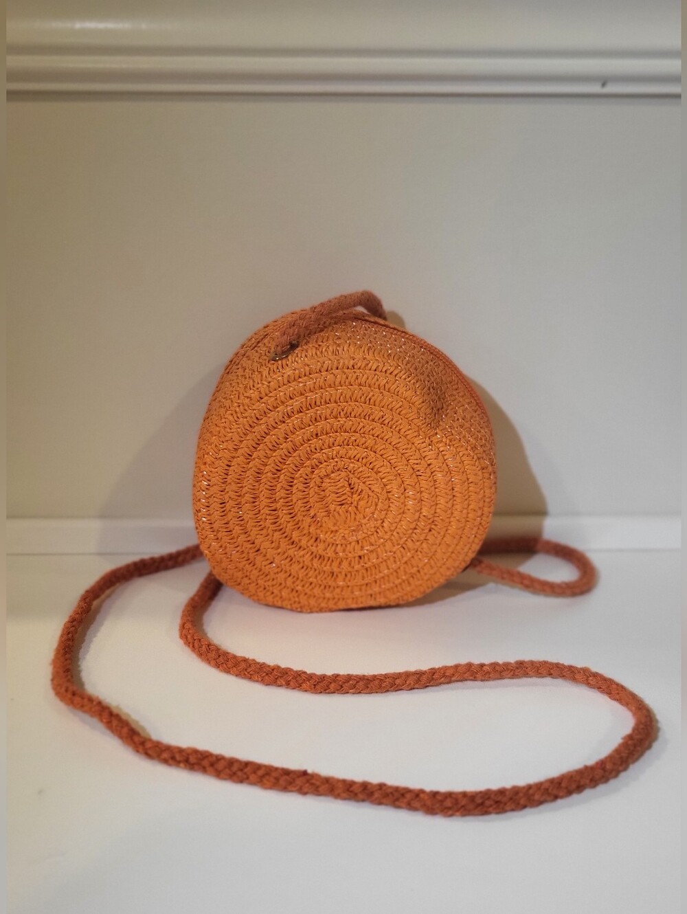 GIRLS Woven Heart Shaped Crossbody Bag in Coral